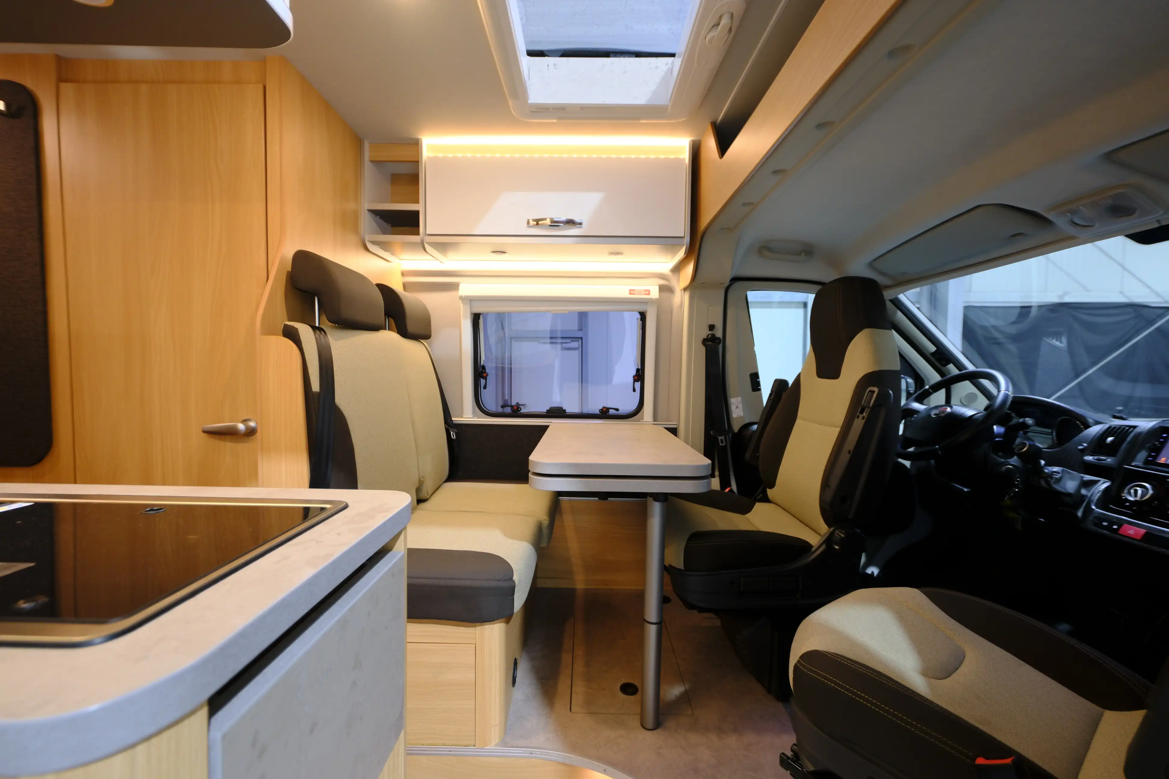 WEINSBERG CaraTour 600 MQ 50 Jahre-Edition - Ansicht 8